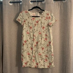 3/$12 Cute floral dress